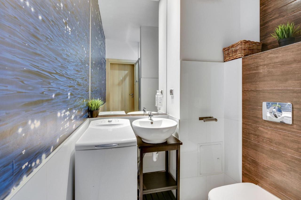 Grand Apartments Szafarnia 8 格但斯克 外观 照片